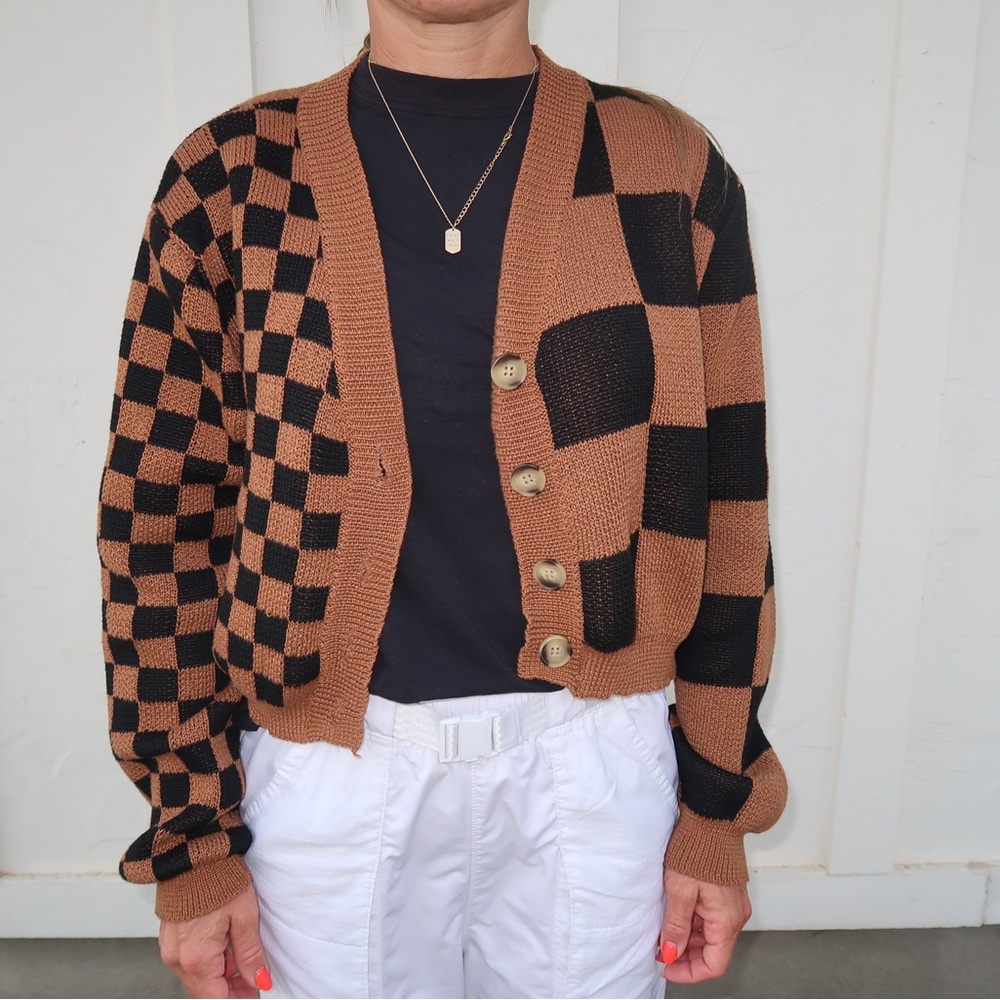 Checkered Sweater 🤎